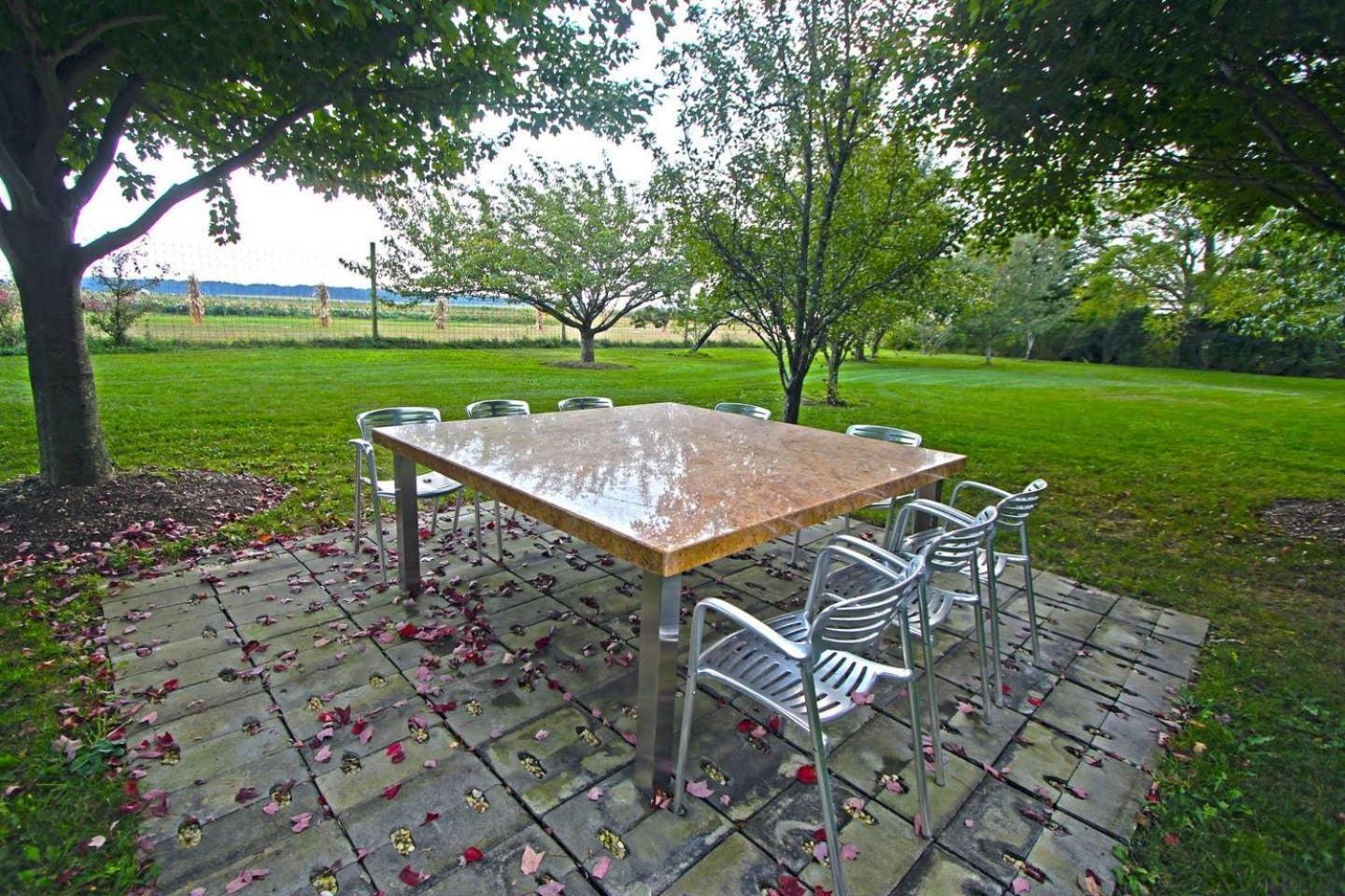 Large Modern North Fork Barn:Vineyards In Backyard, Harbes Farms Villa Mattituck Kültér fotó